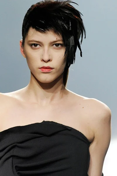 Look 19